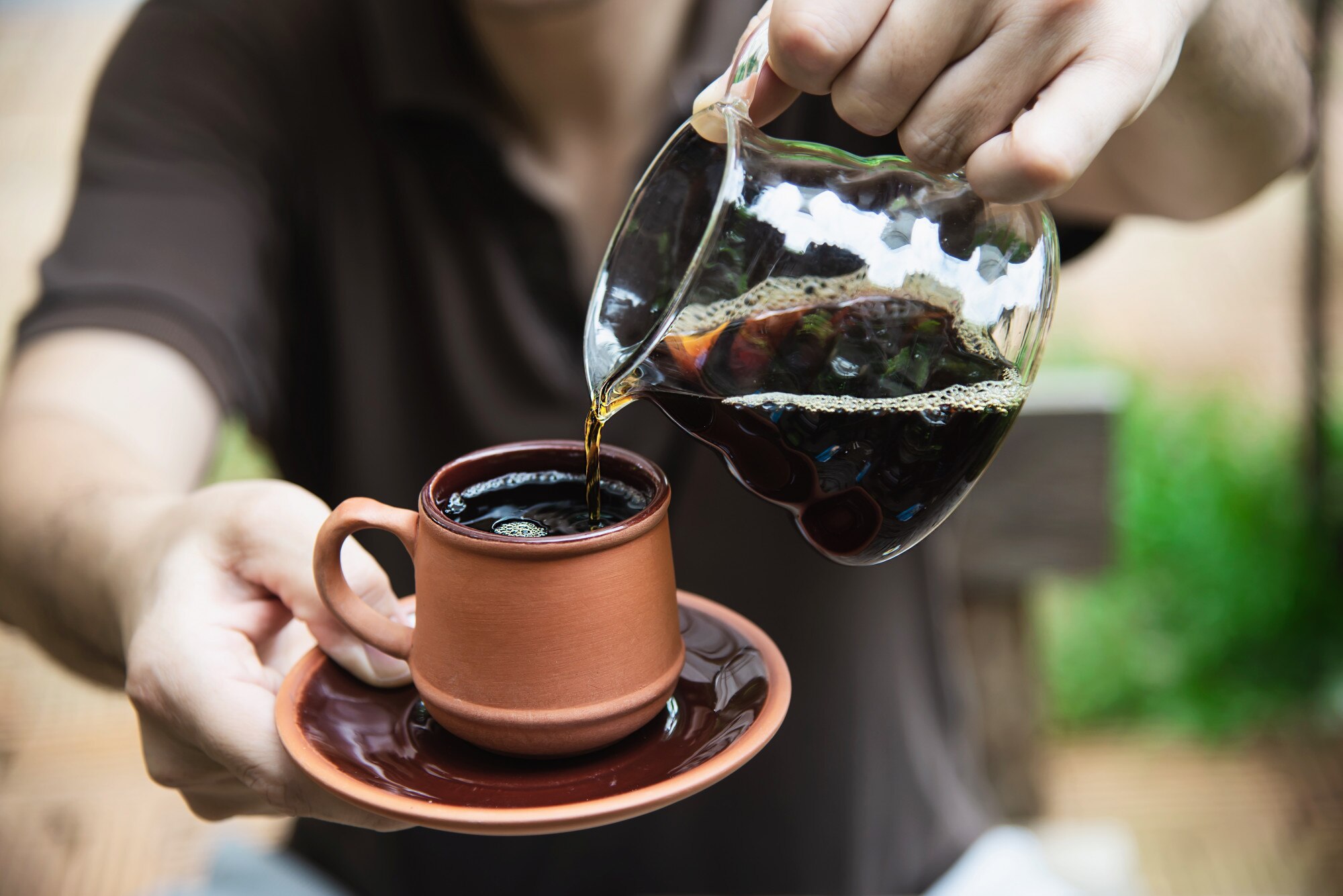 Sirviendo café